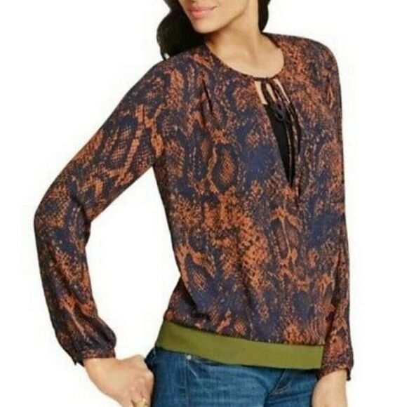 CABI -566 snake print navy orange faux‎ wrap blouse Small - Picture 2 of 4